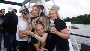 Foto 042.jpg aus dem Album Bootsparty am 05.08.2023 vergrößern