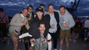 Foto 025.jpg aus dem Album Bootsparty am 22.09.2023 vergrößern