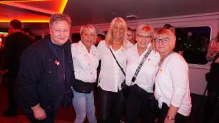 Foto 003.jpg aus dem Album Bootsparty am 02.12.2023 vergrößern